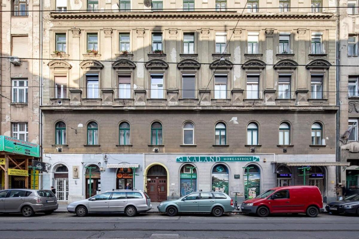 Unique Design - New - Apartment Budapest